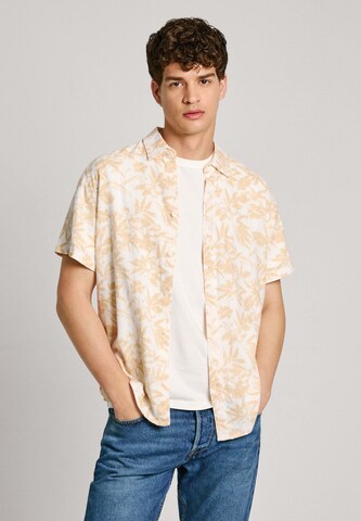 Pepe Jeans Regular fit Button Up Shirt ' MOI ' in Beige: front