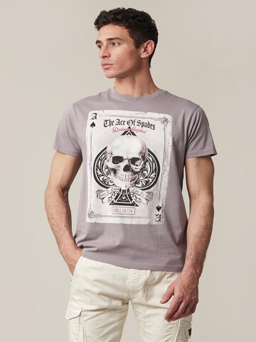 T-Shirt 'Ace' Deeluxe en gris : devant