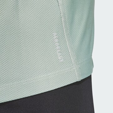 ADIDAS PERFORMANCE Функциональная футболка 'Own The Run' в Зеленый