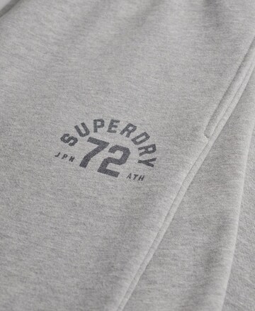 Wide Leg Pantalon 'Athletic Essentials' Superdry en gris