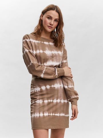 Robe 'Edina' VERO MODA en marron : devant