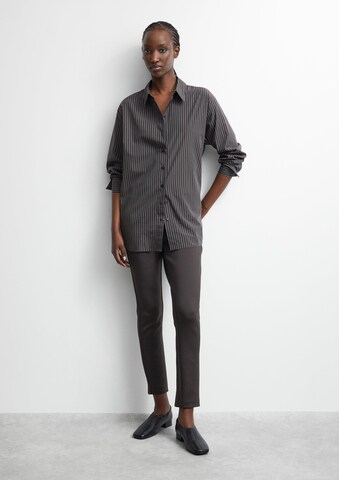 COMMA Slimfit Hose in Braun
