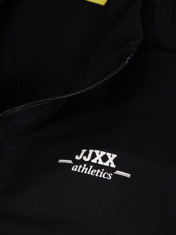 JJXX Between-Season Jacket 'Hailey' in Black