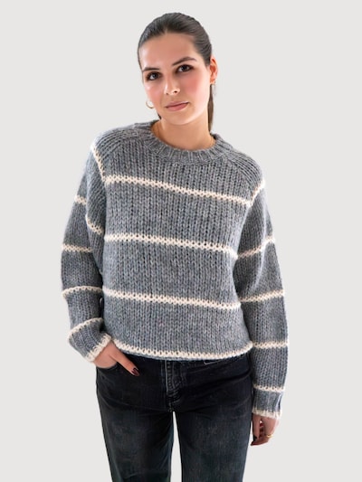 WEARABLE STORIES Pull-over 'Nayla' en blanc cassé, Vue avec produit