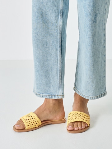 Tamaris Mules in Yellow