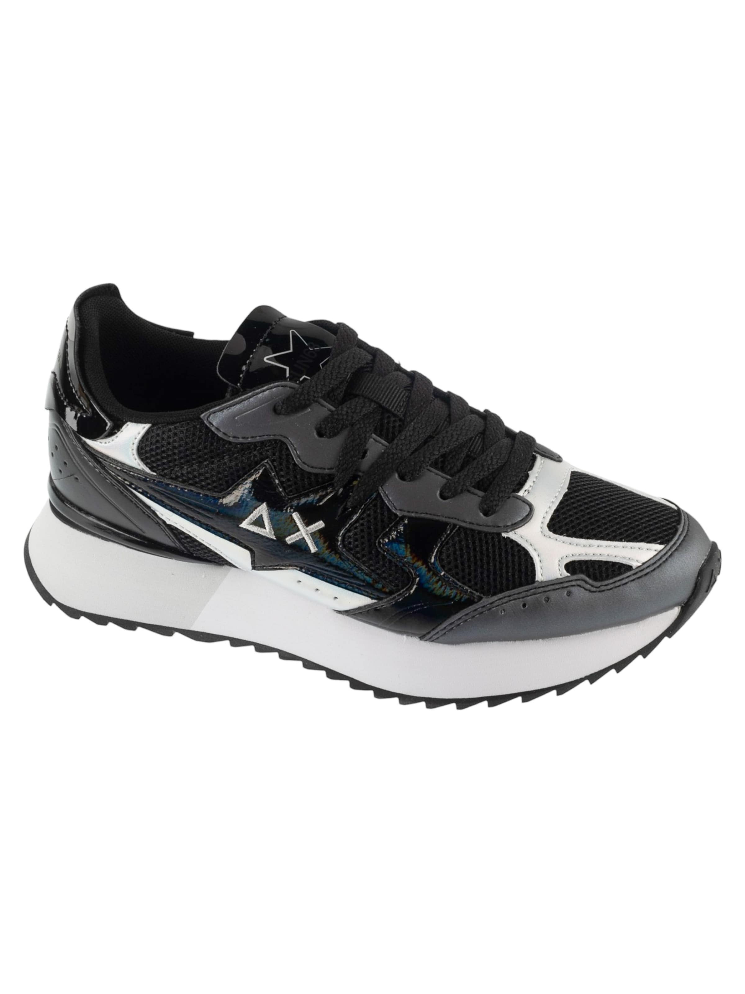 SUN68 Sneakers 'SUN68 Stargirl' in Black: front