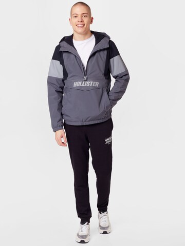 HOLLISTER Between-Season Jacket in Grey