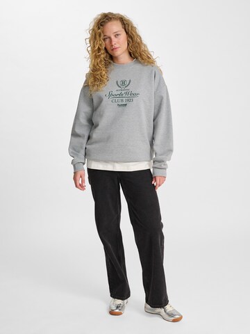 Hummel Sweatshirt in Grau
