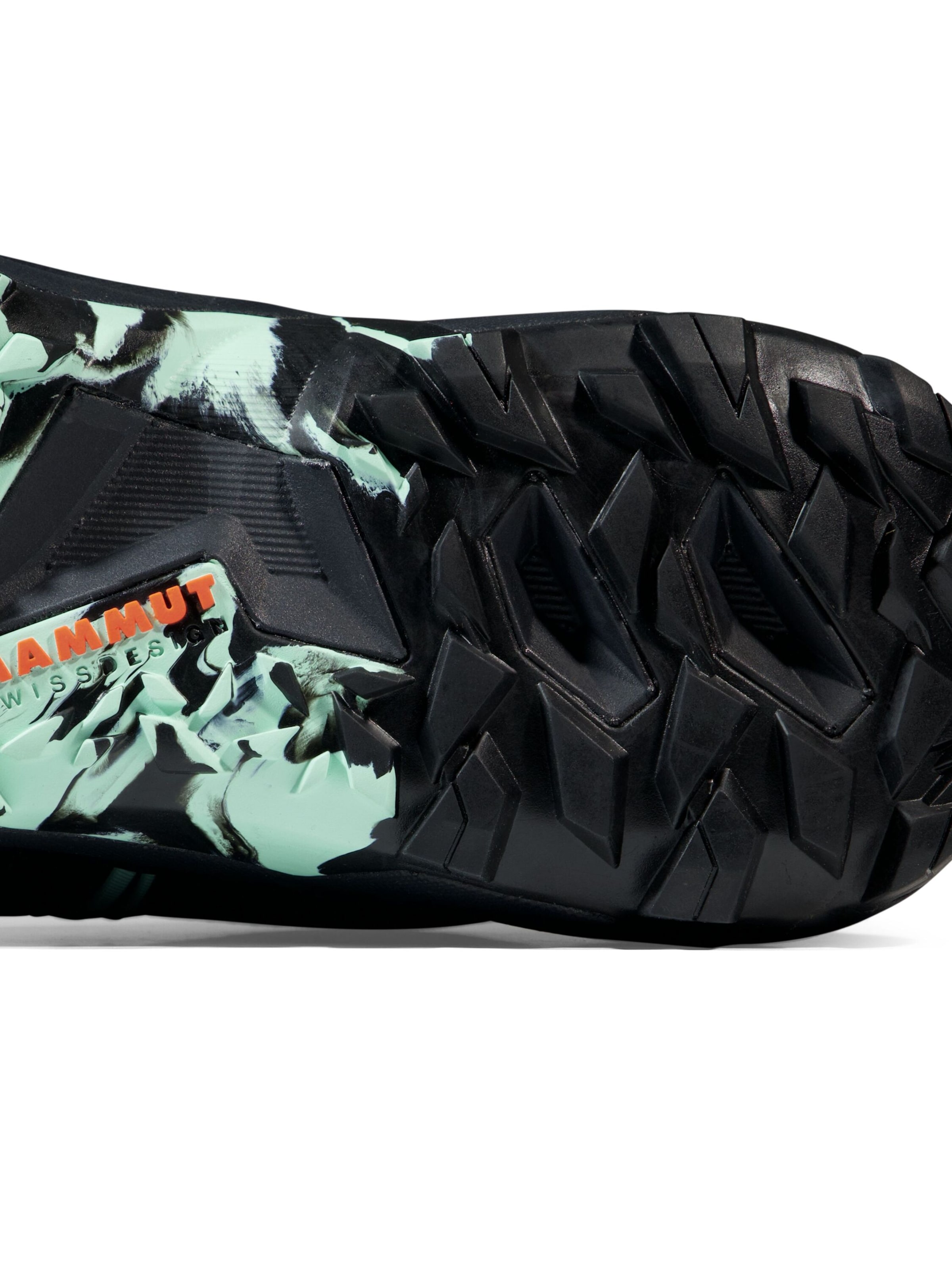 MAMMUT Flats in Black
