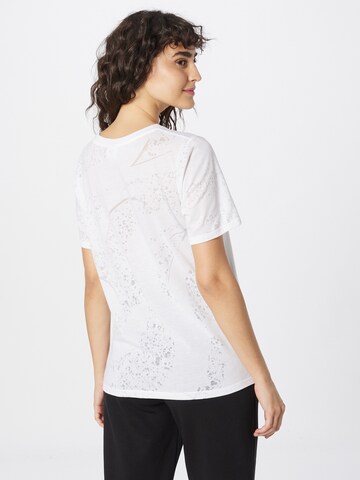 T-shirt fonctionnel Reebok en blanc