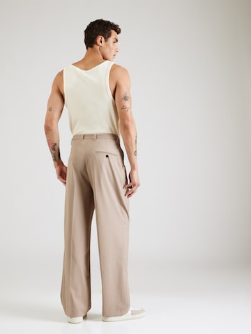 Loosefit Pantaloni con piega frontale 'Uno' di WEEKDAY in beige