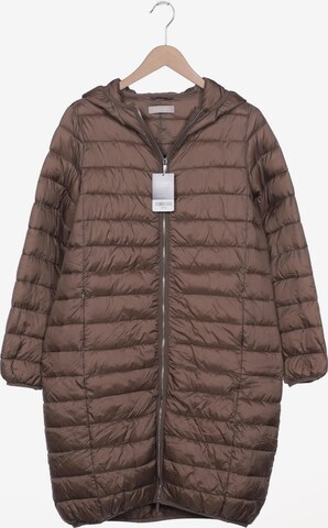 Stefanel Jacket & Coat in M in Brown: front