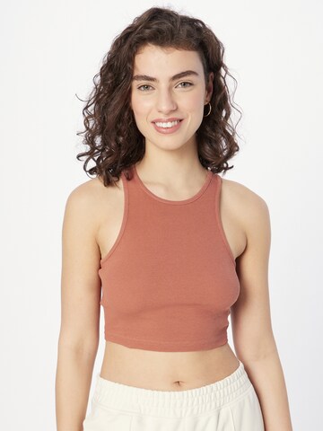 Urban Classics Top in Rood: voorkant