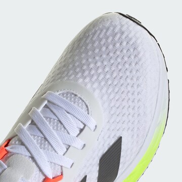 ADIDAS PERFORMANCE Обувь для бега 'Adistar 3' в Белый