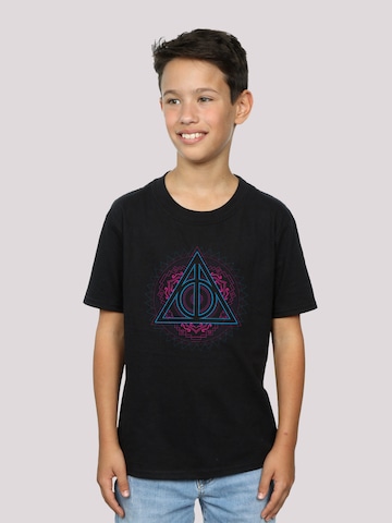F4NT4STIC Shirt 'Neon Heiligtümer des Todes' in Zwart: voorkant