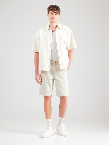 WRANGLER Regular Панталон Chino в бежово