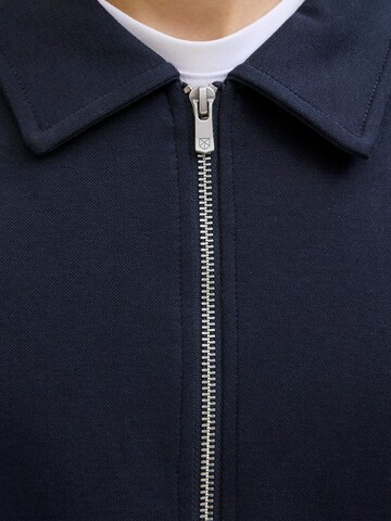 JACK & JONES Sweatjakke i grå