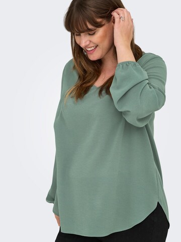 Camicia da donna 'CARVICA' di ONLY Carmakoma in verde