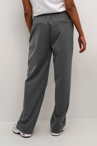 Loosefit Pantalon à plis 'KA Jenny' Kaffe en gris
