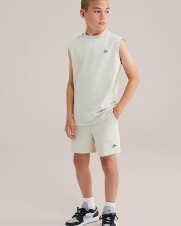 WE Fashion Regular Hose in Beige