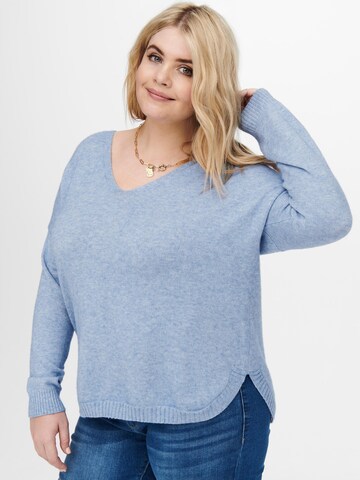 Pull-over 'Margareta' ONLY Carmakoma en bleu