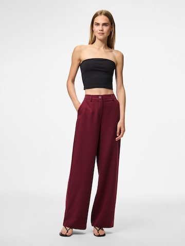 Wide Leg Pantalon 'PCKamil' PIECES en rouge