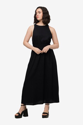 Robe Ulla Popken en noir