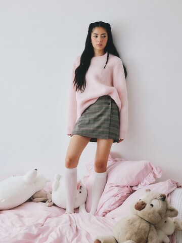 About You x Dani Klieber Sweater in Pink