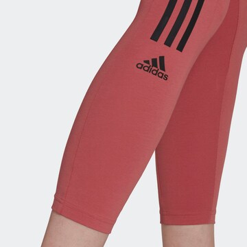 ADIDAS SPORTSWEAR - Skinny Calças de desporto 'Aeroready Designed To Move -Touch' em vermelho