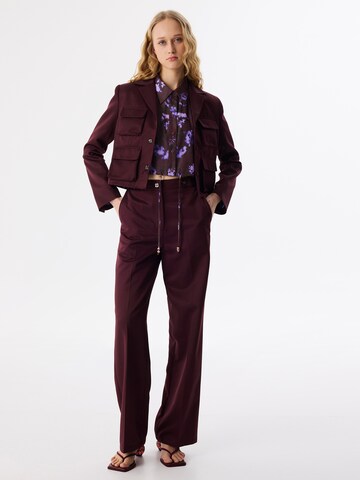 Twist Blazer in Red