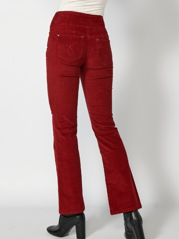 KOROSHI Flared Jeans in Rot