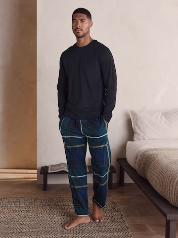 Pigiama lungo di Next in verde: frontale