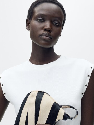 T-shirt MANGO en blanc