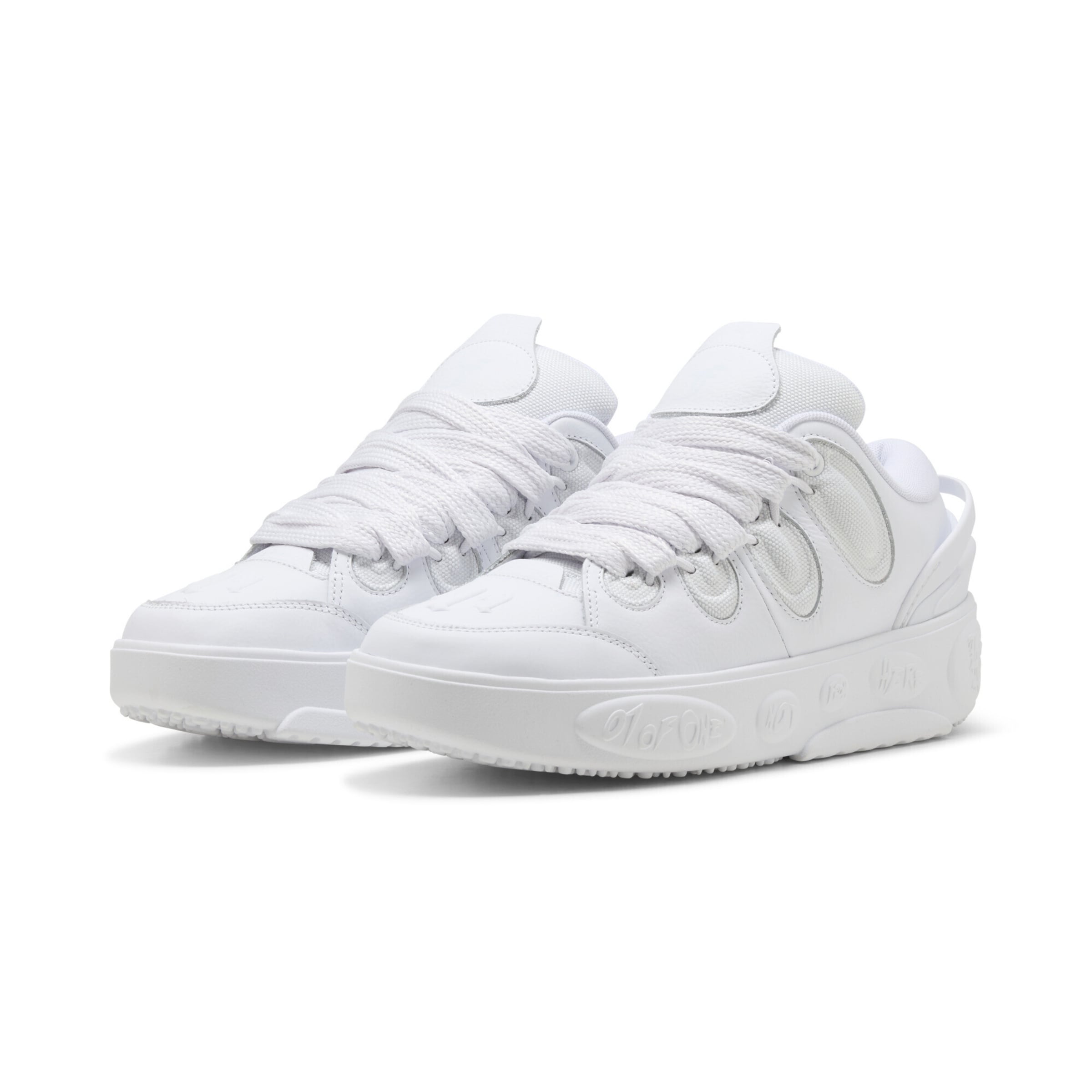 PUMA Platform trainers 'LaFrance' in White
