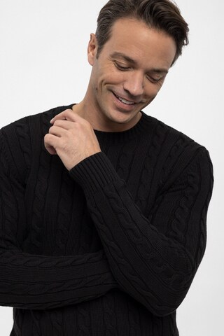 Felix Hardy Pullover in Schwarz