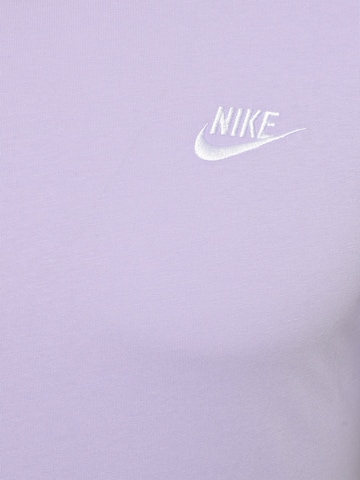 Nike Sportswear Regular fit Póló 'CLUB' - lila