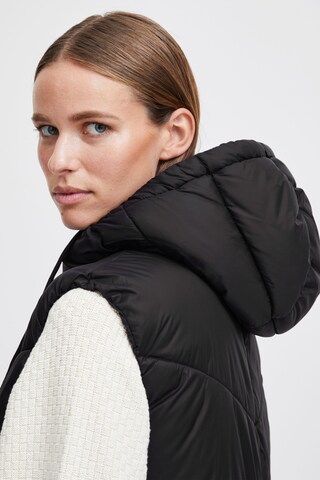 b.young Bodywarmer 'Bomina' in Zwart