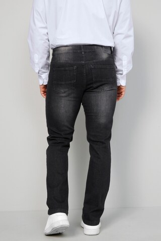 Boston Park Regular Jeans in Schwarz