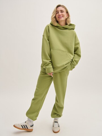 Tatiana Zidekova Sweatshirt in Groen