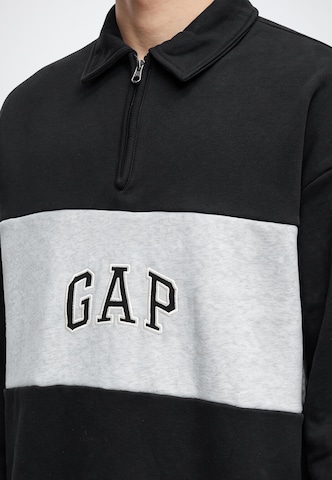 GAP Majica | črna barva: sprednja stran