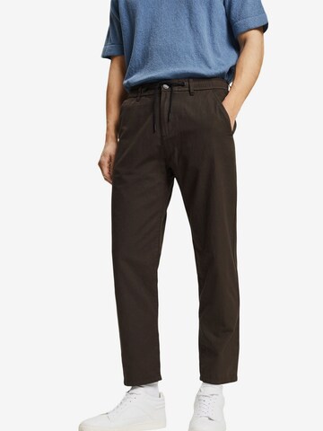 ESPRIT Loose fit Chino Pants in Brown