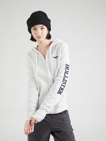 HOLLISTER Sweatjacke 'TECH CORE FZ 2' in Grau: predná strana