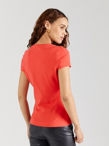 GUESS T-Shirt 'ROSES' in Rot