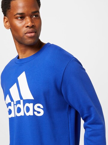 ADIDAS SPORTSWEAR - Sweatshirt de desporto 'Essentials French Terry Big Logo' em azul