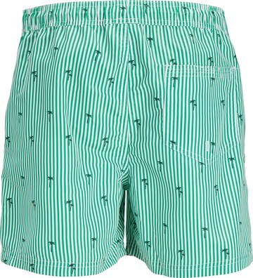 JACK & JONES Badeshorts 'FIJI' in Grün