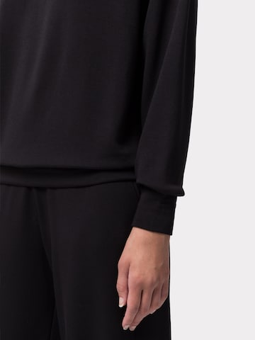 Les Lunes Sweatshirt 'TOMMI' in Black