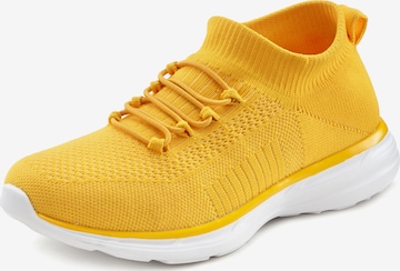 LASCANA Slip-Ons in Yellow: front