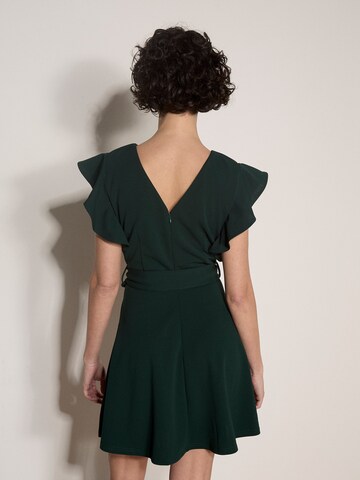 Apricot Dress ' ' in Green