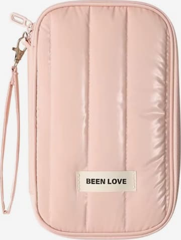 MEVYRA Document Bag 'RFID Reisepass Organizer' in Pink: front