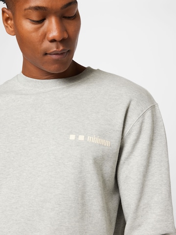 minimum Sweatshirt in Grey